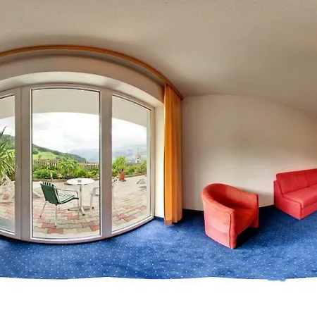 Alpenrose Hotel 3*