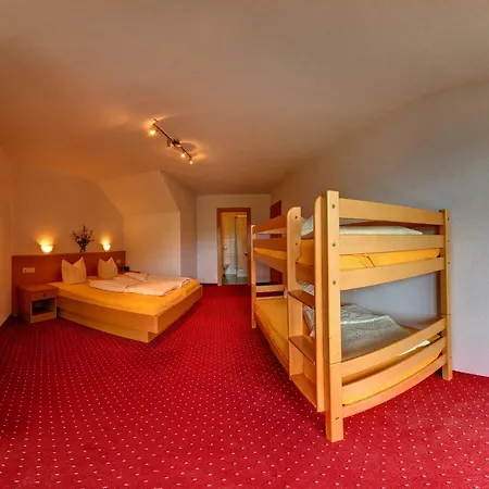 Hotel Alpenrose 3*